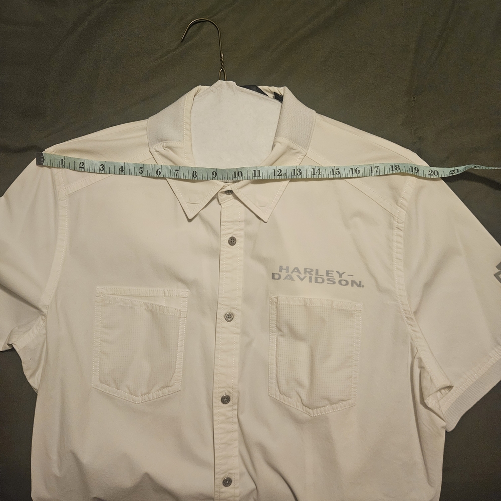 Harley-Davidson White Short-Sleeve Casual Button-Down Shirt with Chest Pockets - Picture 3 of 4